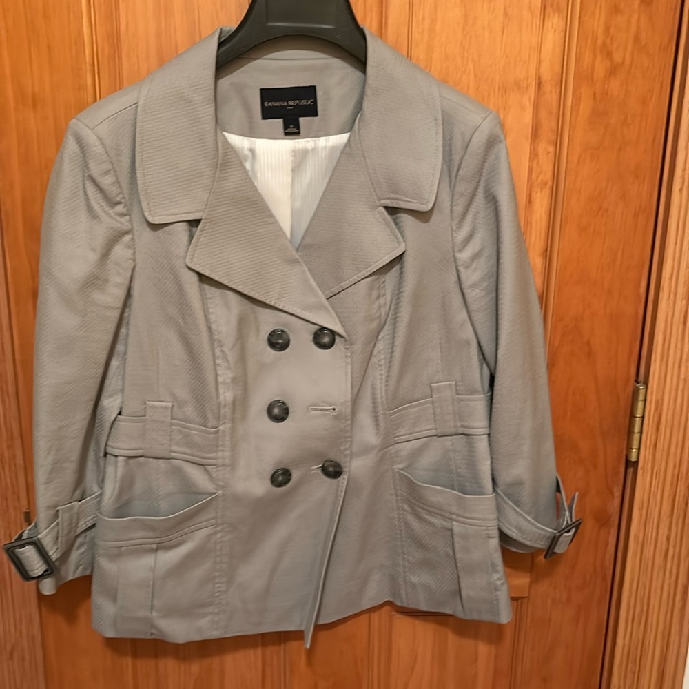 Light grey spring jacket by Banana Republic in size 12.